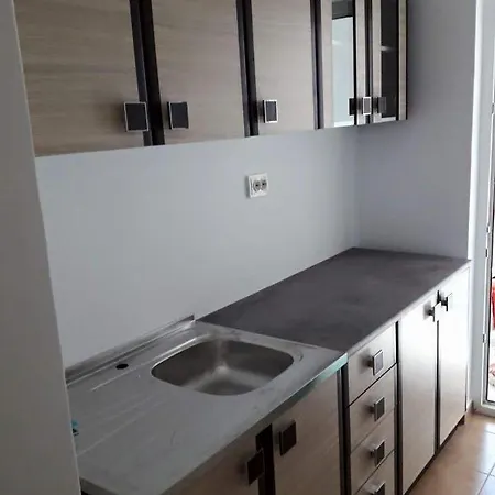 Daniel House Apartment